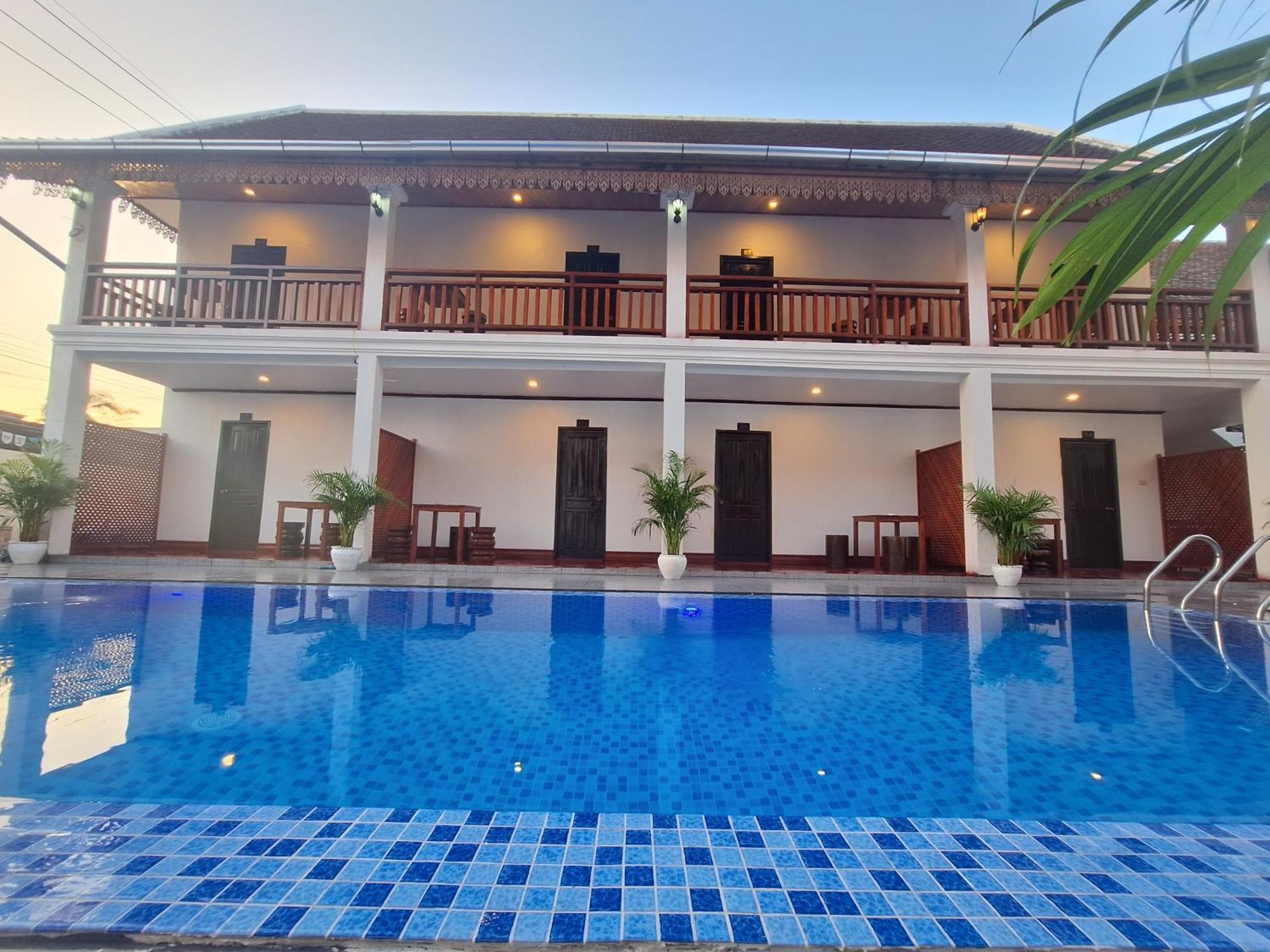 Luang Prabang Pavilion Hotel & Travel Luaran gambar