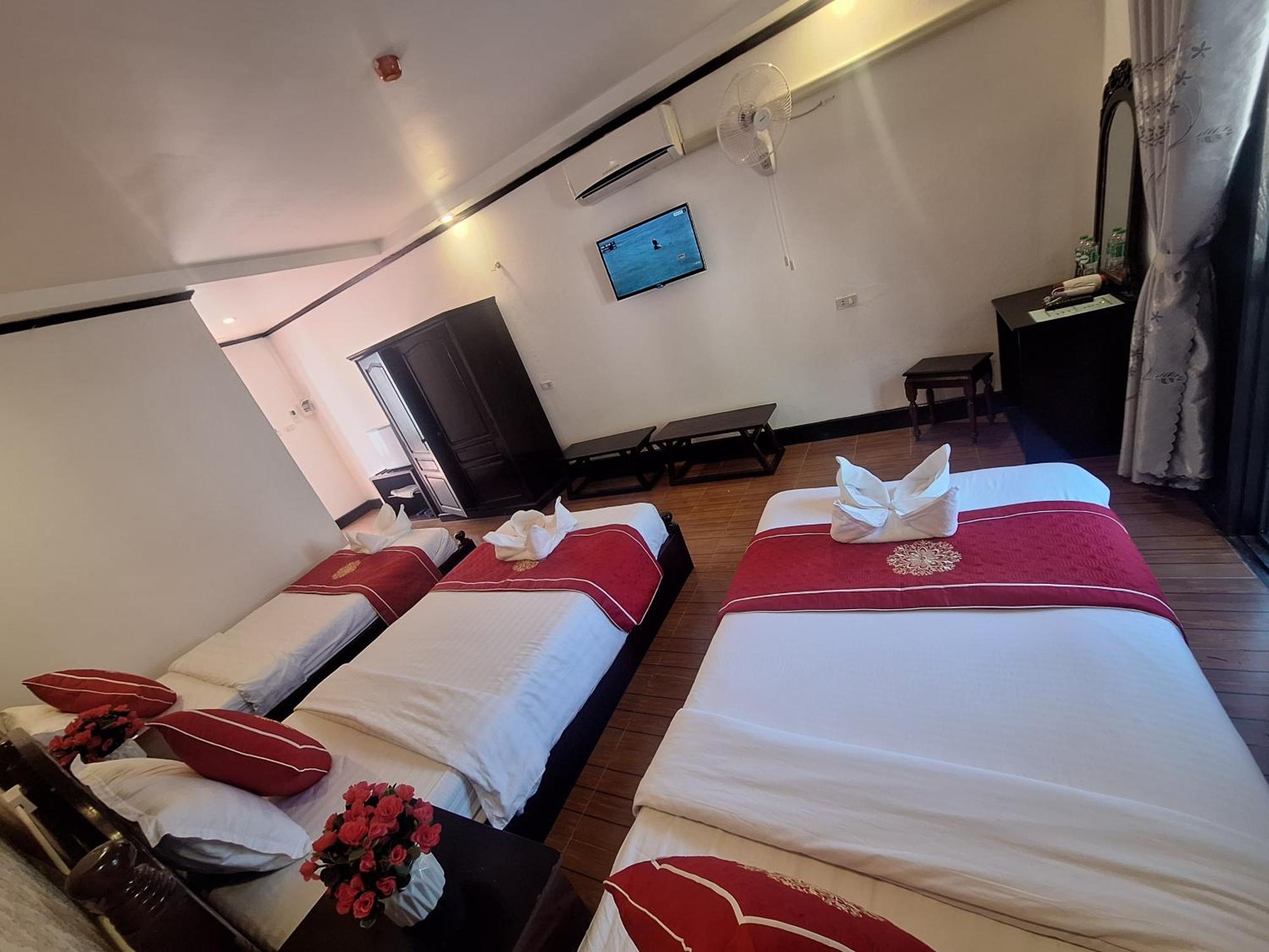 Luang Prabang Pavilion Hotel & Travel Luaran gambar
